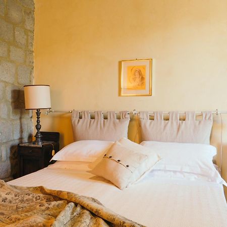 Convento San Bartolomeo Hotel อับบาเดียซานซัลวาตอเร ภายนอก รูปภาพ